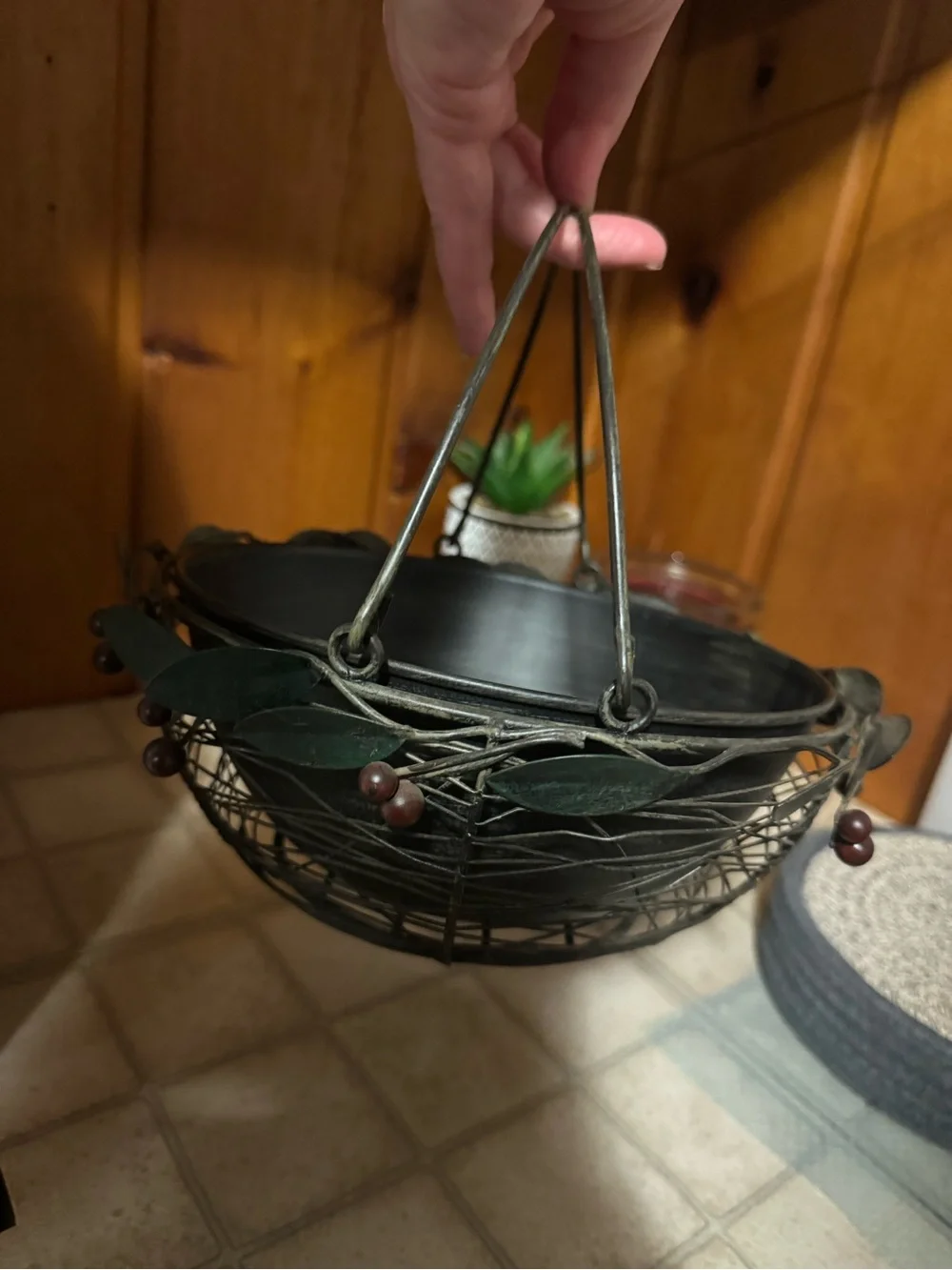 Decorative Handled Metal Basket/bowl with Leaf Accents - Dark Green/Black/red